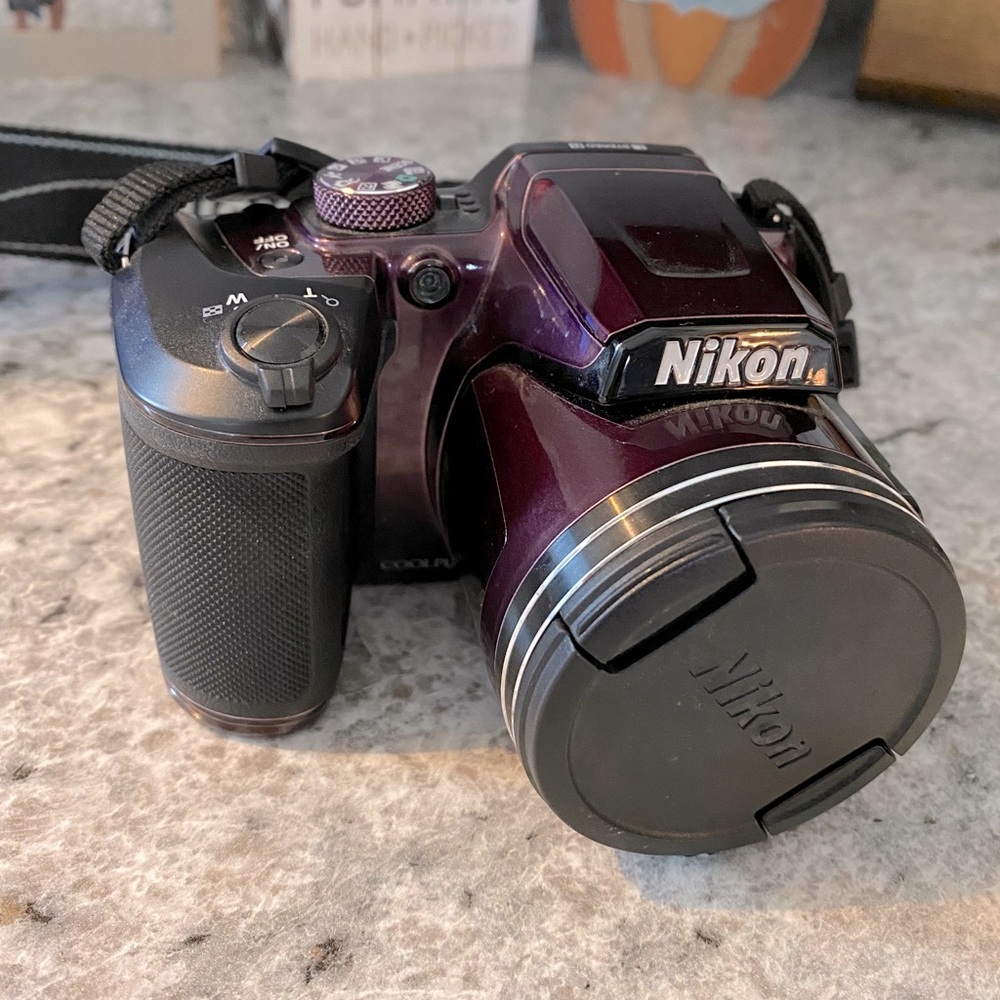 Nikon cool pix